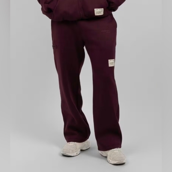 NEW Comfrt Affirmation Sweatpants - Picture 2 of 12